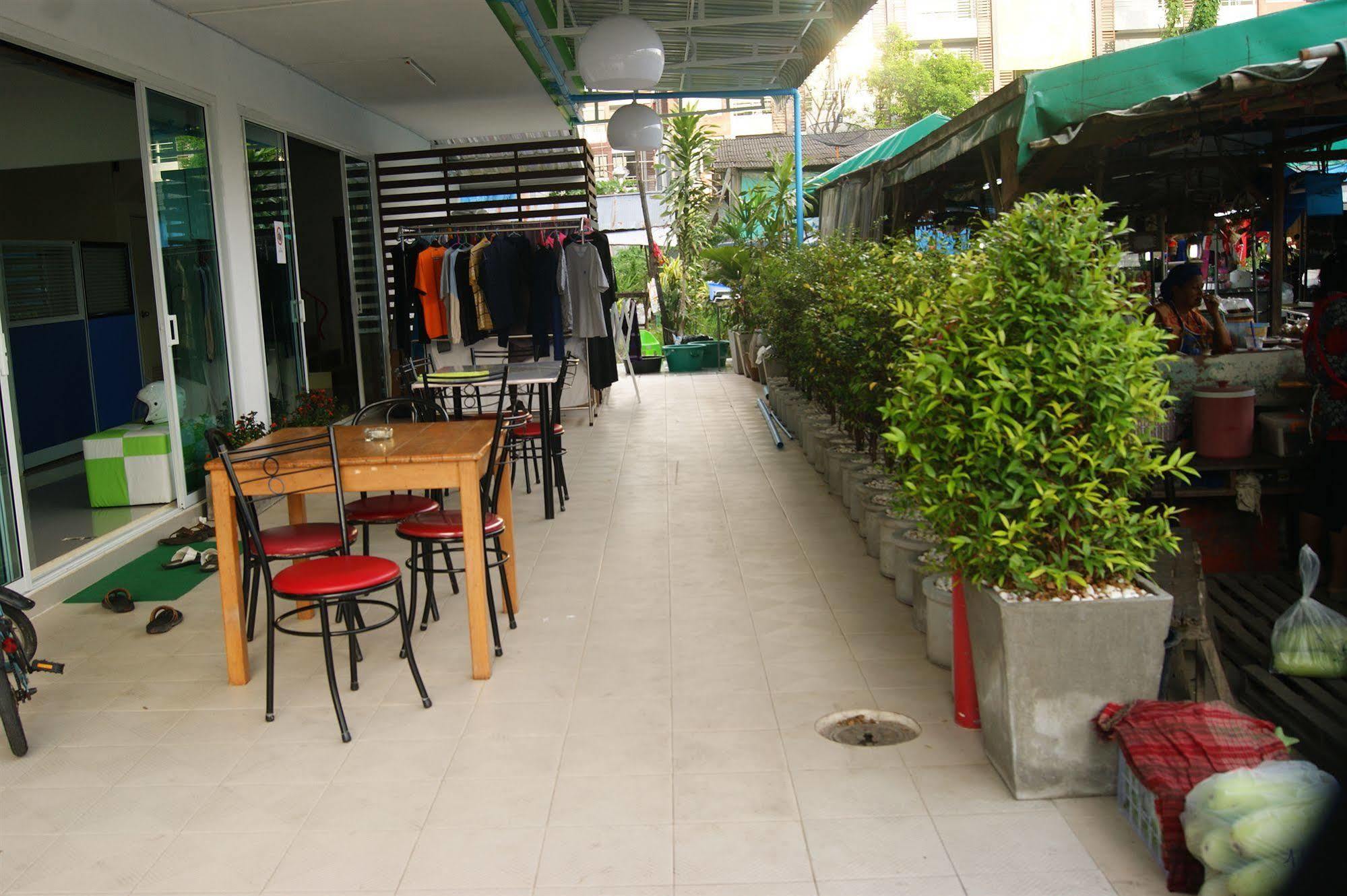 קראבי The City House מראה חיצוני תמונה